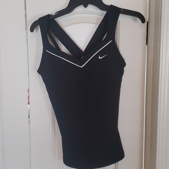 Nike dri-fit tank top - Picture 1 of 4